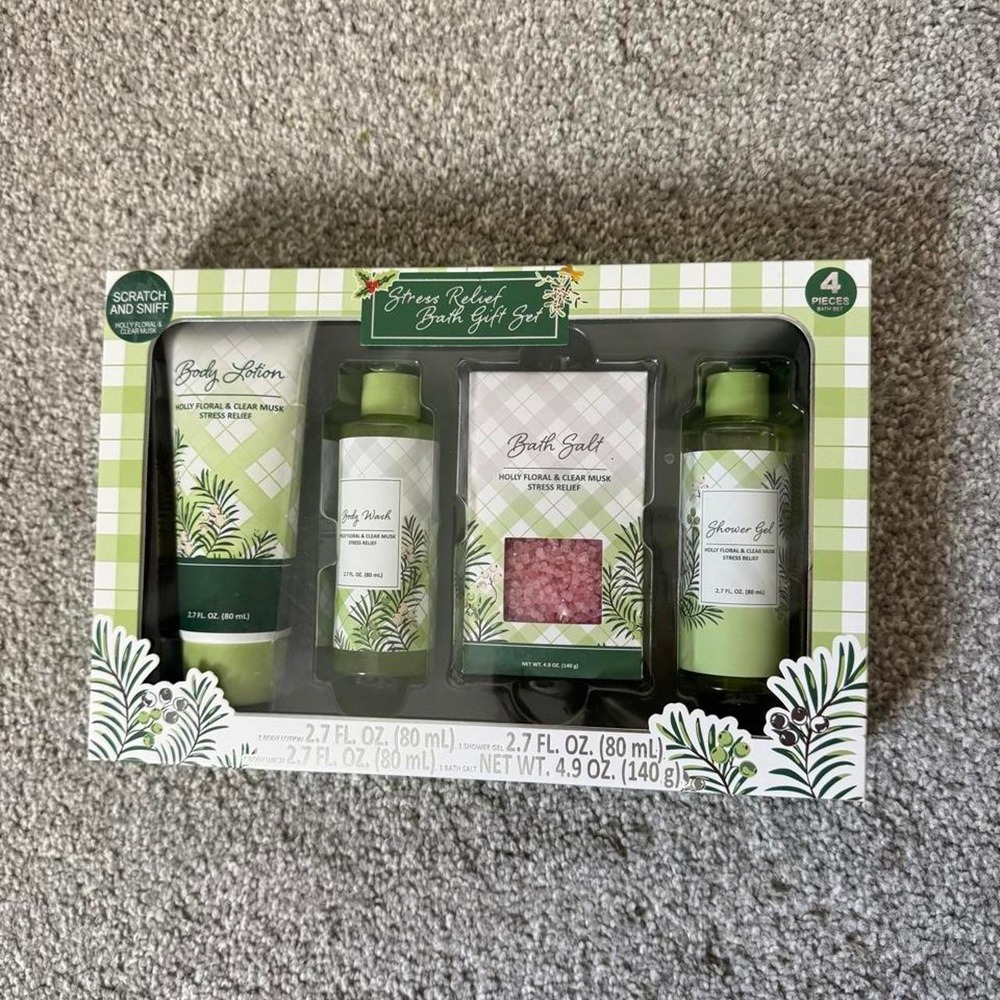 Stress Relief Bath Gift Set 4-Piece Floral & Musk Spa Set 🎁